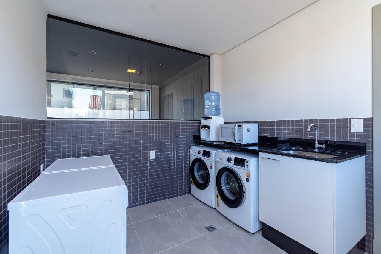 Confortavel Loft Com Vista Para O Mar - Condominio Com Piscina Bombinhas Kültér fotó